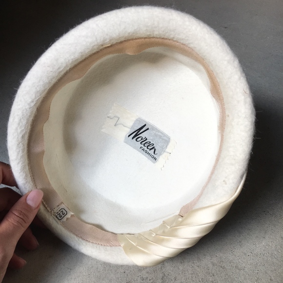 Vintage White Pillbox Hat by Noreen Fashion main image 5